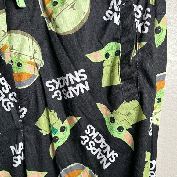 NWOT Star Wars Unisex Black Graphic Jogger Lounge Pants Baby Yoda - Size Large - Picture 3 of 7